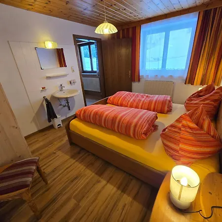 Daire Strickner Obernberg am Brenner