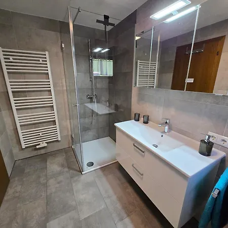 דירה Strickner *